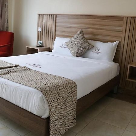 Paraiso Gardens Hotel Wote Ngoại thất bức ảnh