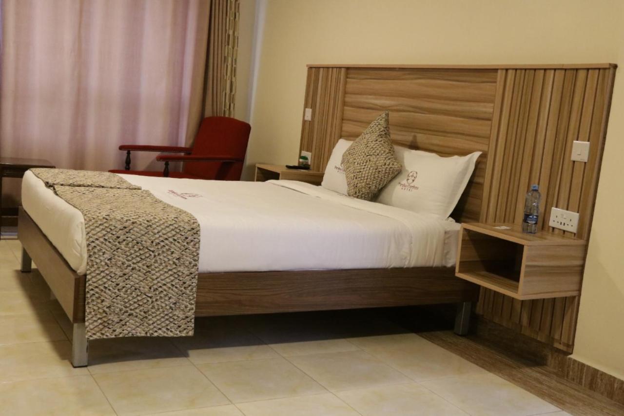 Paraiso Gardens Hotel Wote Ngoại thất bức ảnh